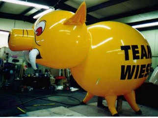 custom shape helium advertising balloons - custom pig shape.