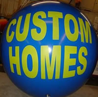 Advertising balloon with artwork width=